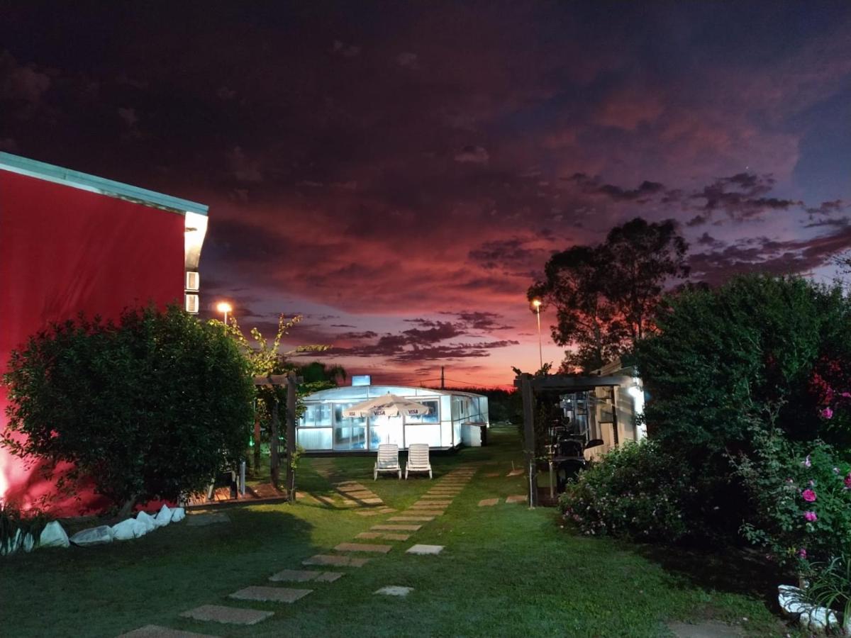 Hotel Complejo Juanjo Ramos Termas del Daymán Exterior foto